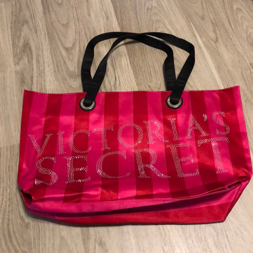 Basically new Victoria’s Secret tote